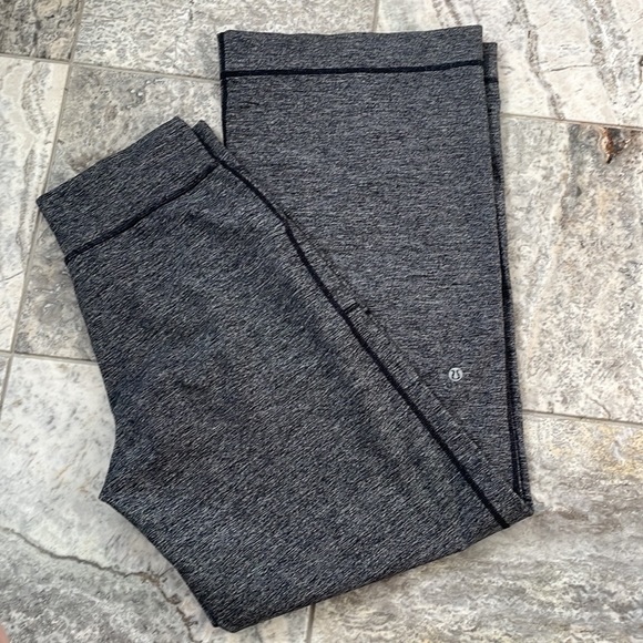 Original Lululemon Still Pant 4 Regular - Picture 3 of 3